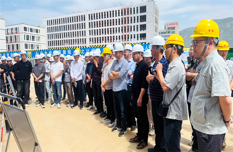 2025年4月17日，由莆田市涵江区住房和城乡建设局主办、3044永利三建承办的钢筋安装工程质量防控现场交流会在联东U谷·涵江海峡智造产业谷一期成功召开。